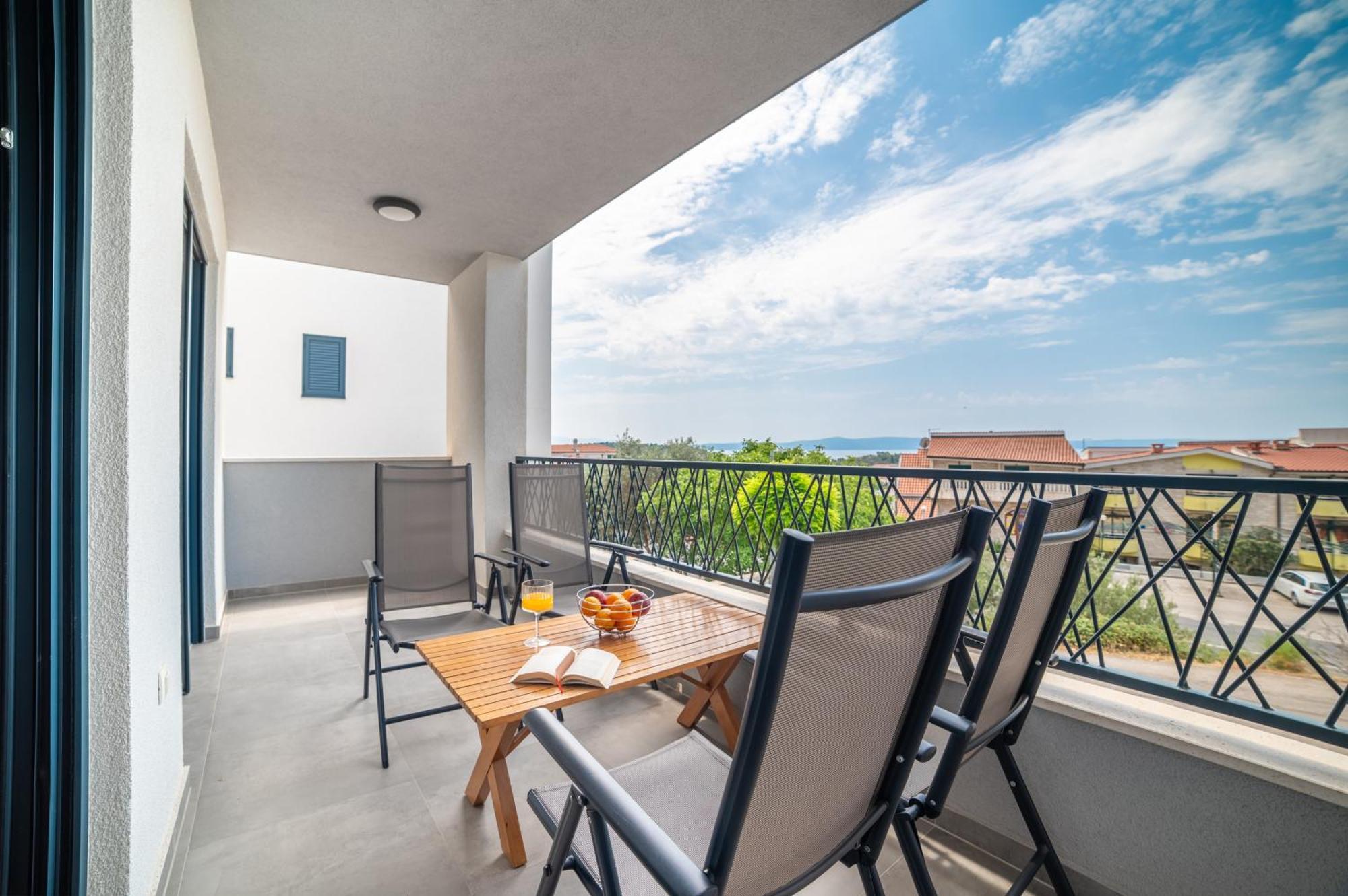 Karigo 4 Apartman Makarska